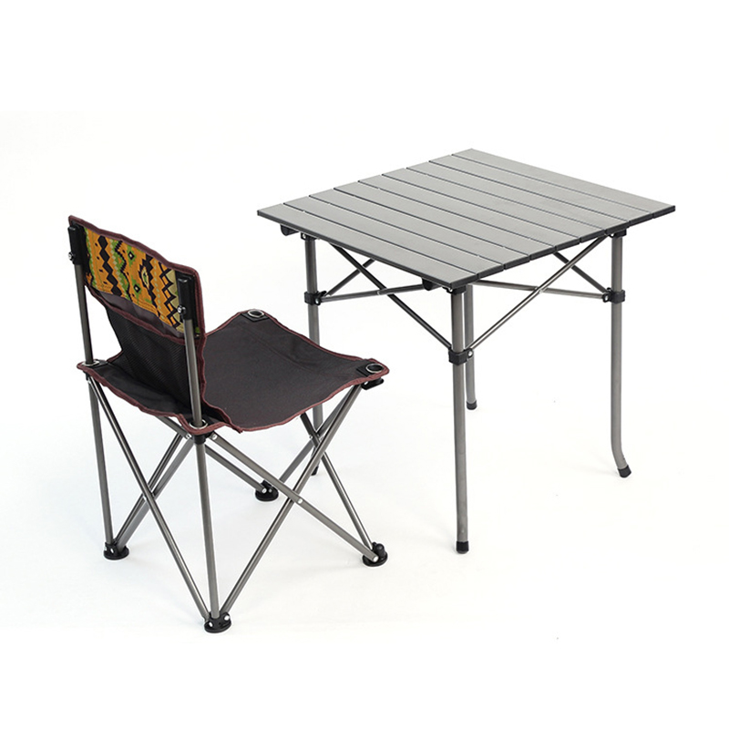 # Set di Tavolo e Sedie Pieghe - Camping Cooking Dining Set recensione e prezzo