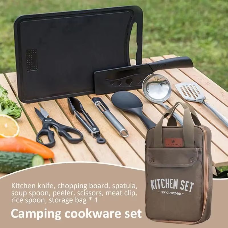 Set da Cucina da Campeggio 8 P - Camping Hiking Cooking recensione e prezzo